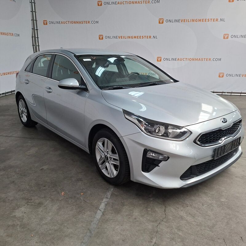 Personenauto, Kia, Ceed, 2019 – foto 4 – kavel bij Domeinen Roerende Zaken, Soesterberg