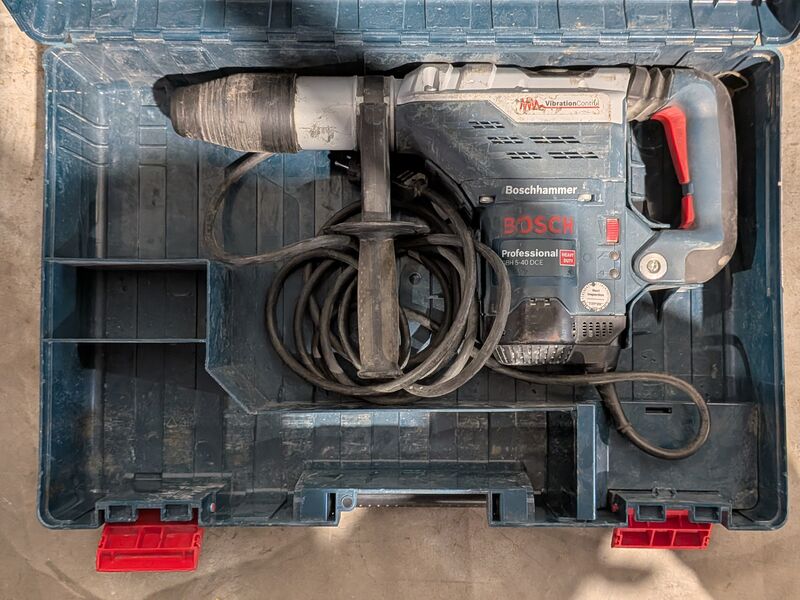 Boorhamer 6kg 230V SDS-max ~, Bosch, GBH 5-40 DCE, 2020 – foto 2 – kavel bij Onlineveilingmeester, Heerenveen