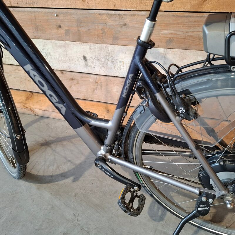 Elektrische damesfiets, Koga, E-Deluxe, Blauw – foto 9 – kavel bij Onlineveilingmeester, Heerenveen