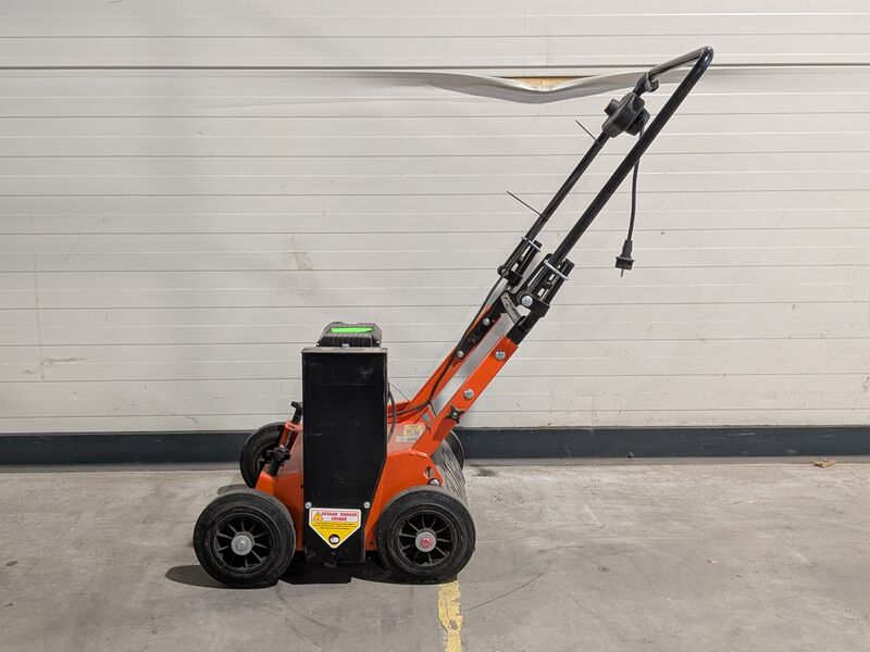 Verticuteermachine - 400mm - 230V, Eliet, E 401 Electric, 2023 – foto 3 – kavel bij Onlineveilingmeester, Heerenveen