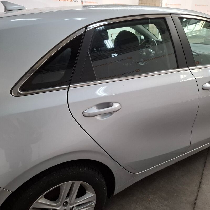 Personenauto, Kia, Ceed, 2019 – foto 7 – kavel bij Domeinen Roerende Zaken, Soesterberg