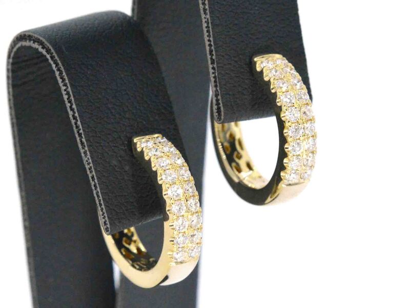 Gouden oorbellen met twee rijen diamanten – foto 4 – kavel bij Onlineveilingmeester