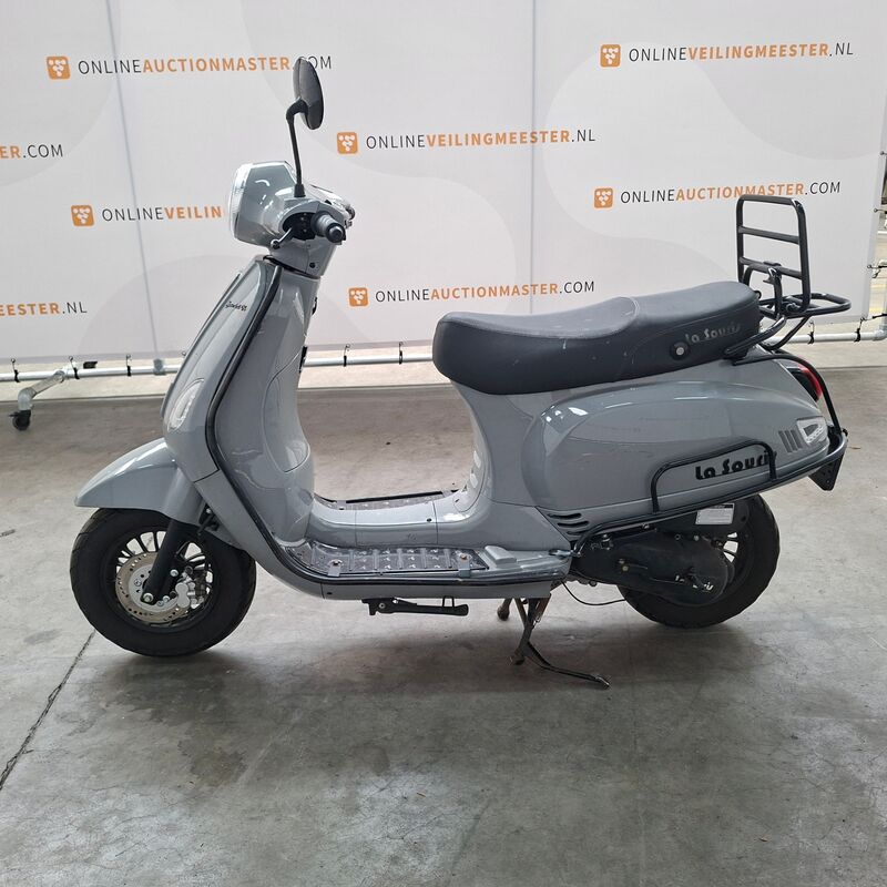 Snorscooter, La Souris, Snorscooter, 2024 – foto 5 – kavel bij Domeinen Roerende Zaken, Soesterberg