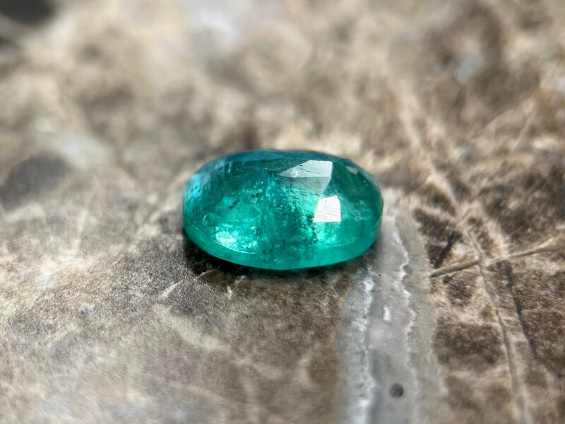 Smaragd - 2.75 carat natuurlijke smaragd – foto 3 – kavel bij Onlineveilingmeester
