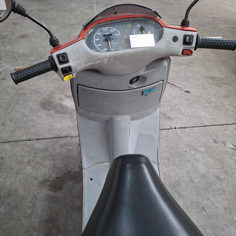 Motorscooter, Piaggio, Skipper 125 – foto 10 – kavel bij Domeinen Roerende Zaken, Soesterberg