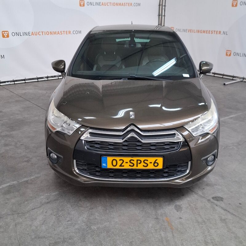 Personenauto, Citroen, DS4, 1.6 THP So Chic, 2011 – foto 2 – kavel bij Domeinen Roerende Zaken, Soesterberg