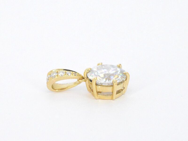 Gouden solitair hanger met een diamant van 1.50 carat, excl. ketting – foto 4 – kavel bij Onlineveilingmeester