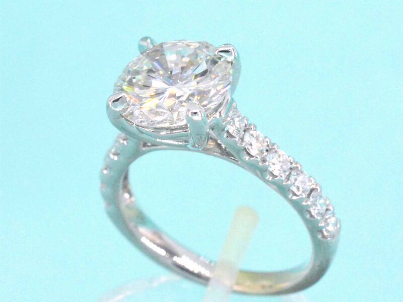 Gouden diamanten solitair ring met een grote diamant van 3.00 carat – foto 3 – kavel bij Onlineveilingmeester
