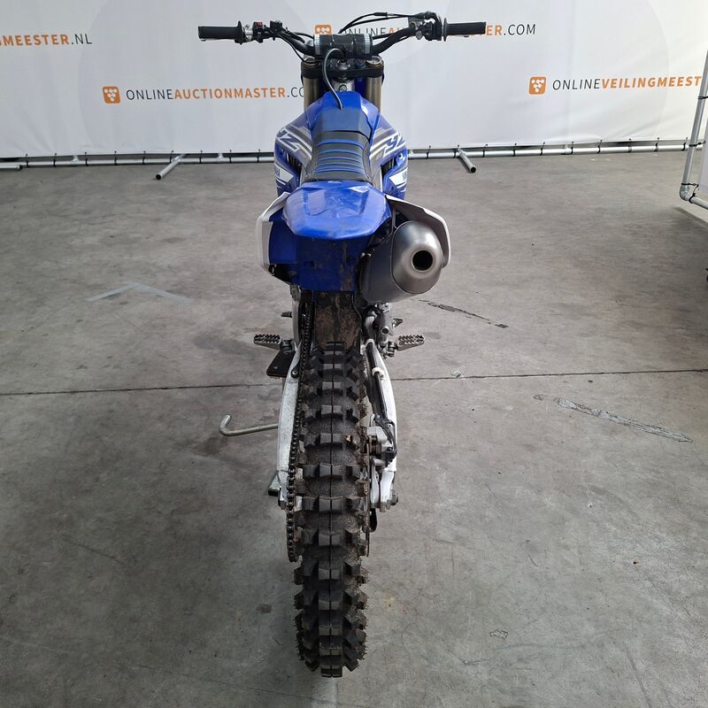 Crossmotor, Yamaha, YZ 450 F – foto 7 – kavel bij Domeinen Roerende Zaken, Soesterberg