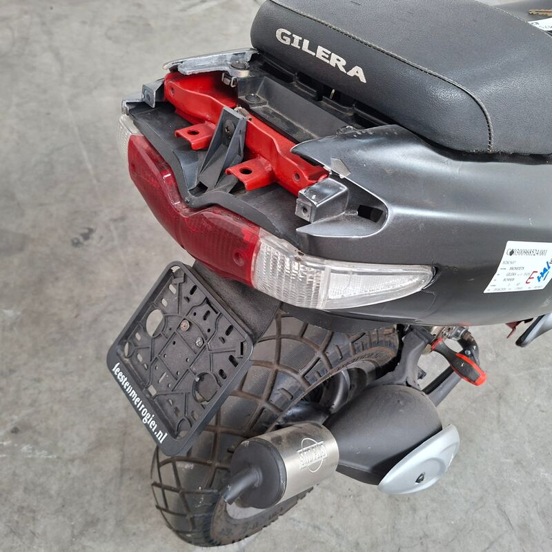 Motorscooter, Gilera, Runner – foto 9 – kavel bij Domeinen Roerende Zaken, Soesterberg