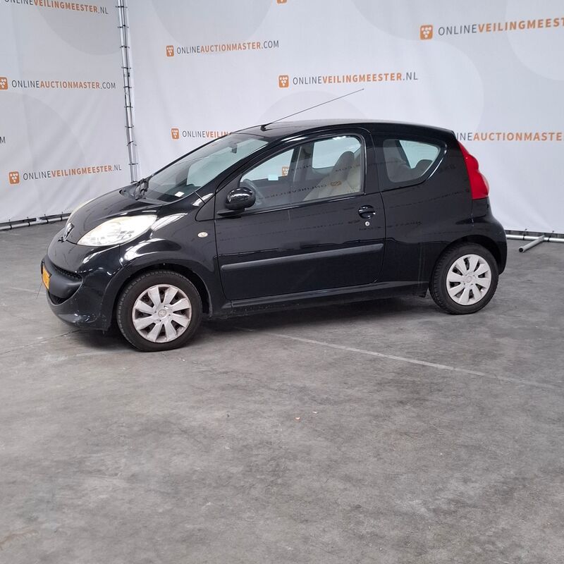Personenauto, Peugeot, 107, 1.0-12V XS, 2009 – foto 6 – kavel bij Domeinen Roerende Zaken, Soesterberg