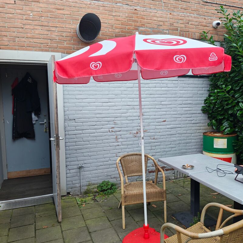 Parasol Ola