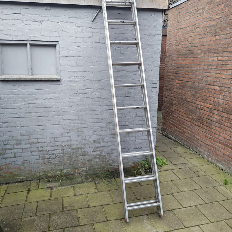 Ladder