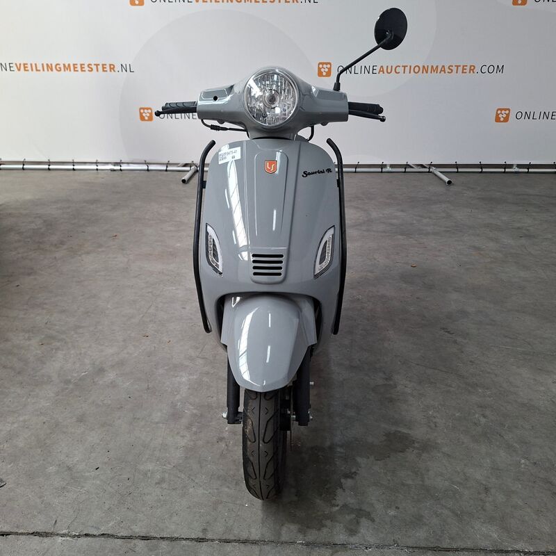 Snorscooter, La Souris, Snorscooter, 2024 – foto 3 – kavel bij Domeinen Roerende Zaken, Soesterberg