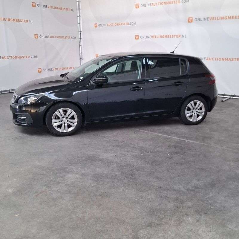 Personenauto, Peugeot, 308, 1.2 PureTech Blue Lease Executive, 2018 – foto 7 – kavel bij Domeinen Roerende Zaken, Soesterberg