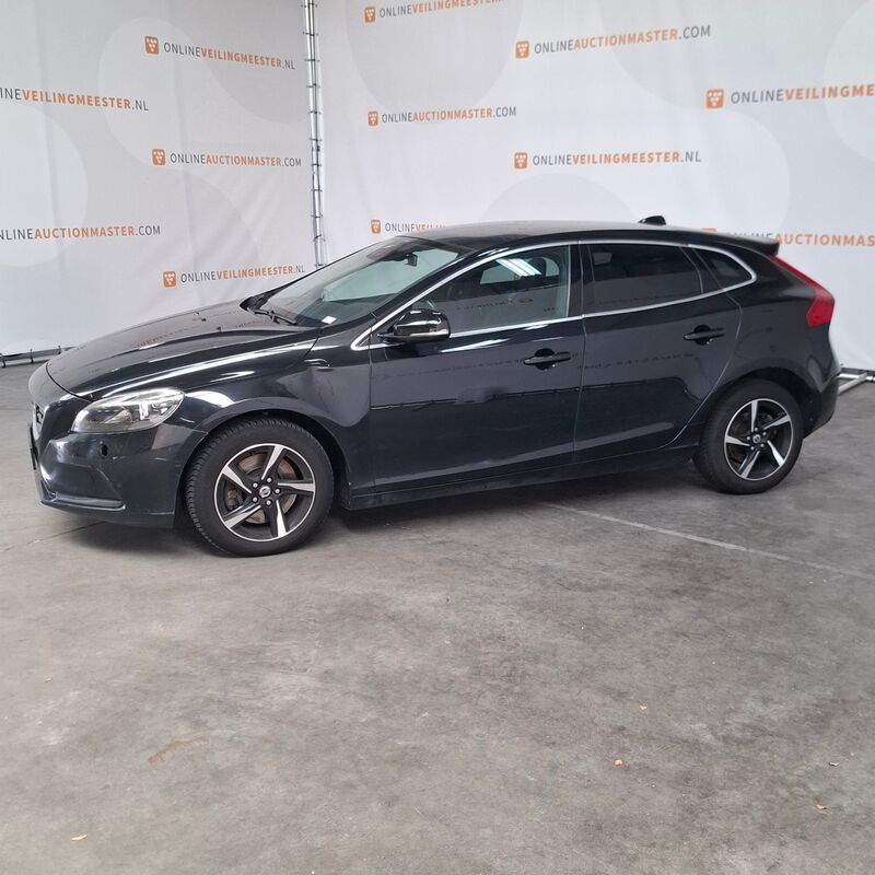 Personenauto, Volvo, V40, 2.0 D3 Summum, 2012 – foto 7 – kavel bij Domeinen Roerende Zaken, Soesterberg