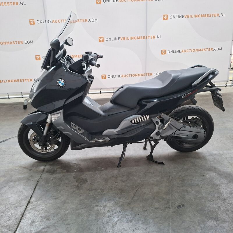 Motorscooter, BMW, C 600 Sport, 2013 – foto 5 – kavel bij Domeinen Roerende Zaken, Soesterberg