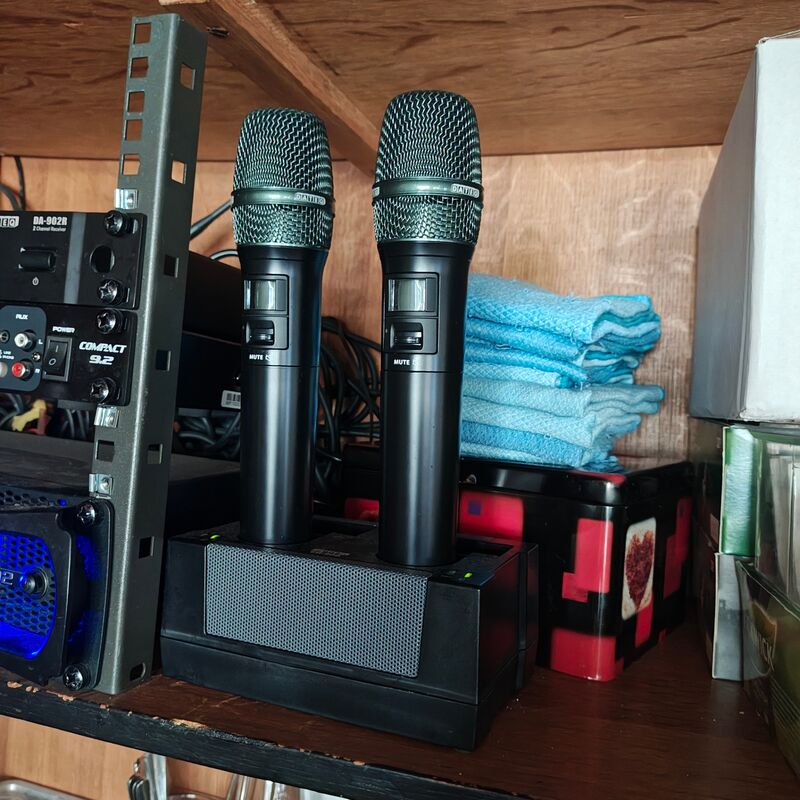2x Draadloze microfoons, Dateq, DA-900H