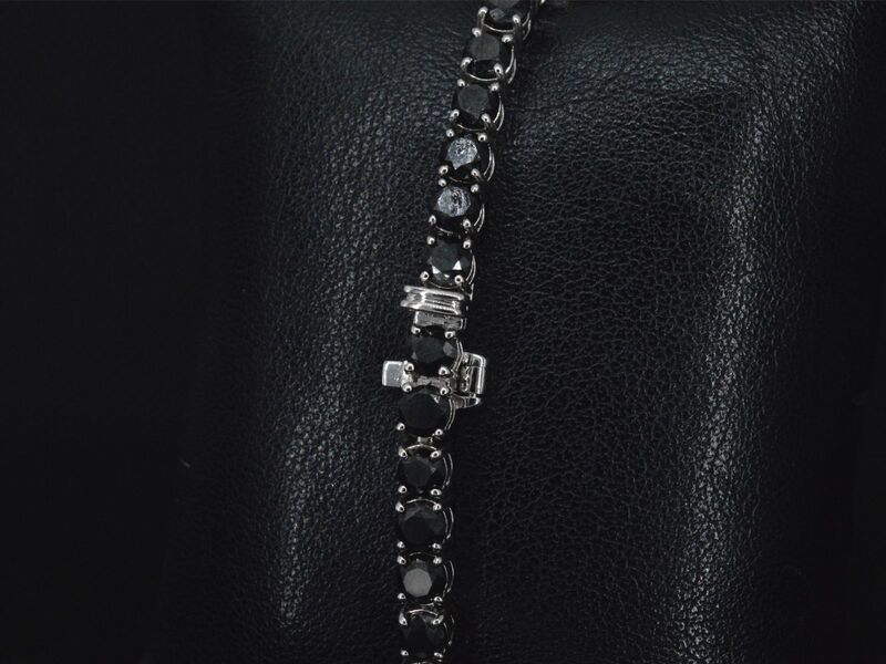 Witgouden armband met 15.00 carat zwarte Briljant geslepen diamanten – foto 6 – kavel bij Onlineveilingmeester