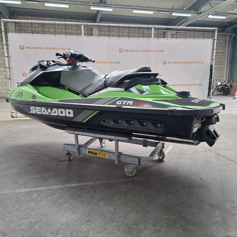 Waterscooter, Sea Doo, GTR – foto 6 – kavel bij Domeinen Roerende Zaken, Soesterberg