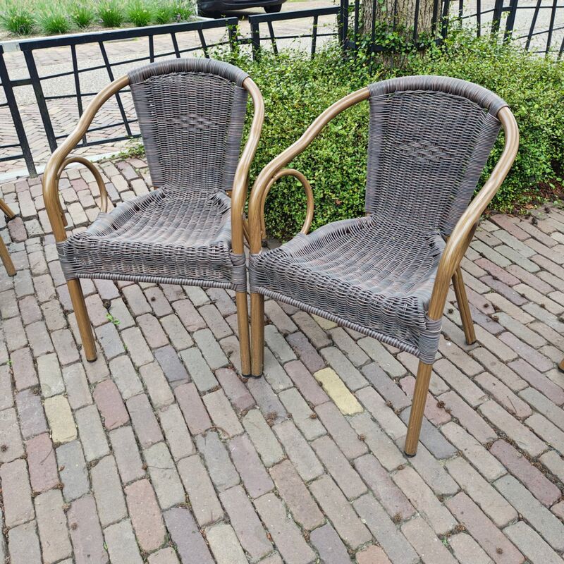 Ca. 54x Terras stoelen, bruin
