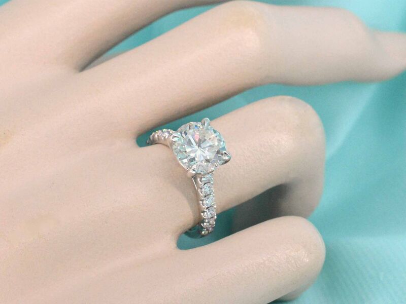 Gouden diamanten solitair ring met een grote diamant van 3.00 carat – foto 2 – kavel bij Onlineveilingmeester