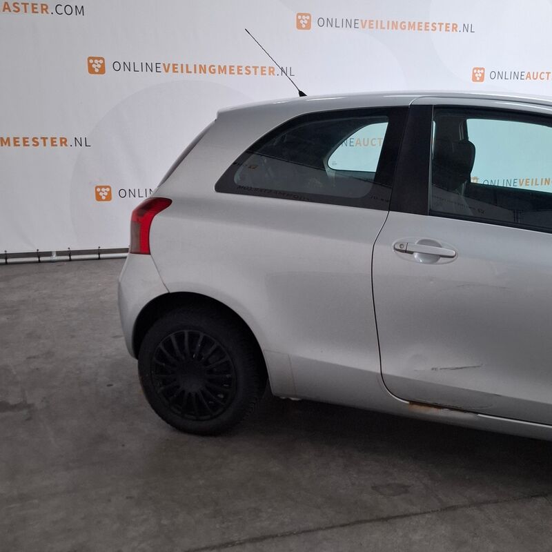 Personenauto, Toyota, Yaris, 1.3 VVTi Terra, 2008 – foto 5 – kavel bij Domeinen Roerende Zaken, Soesterberg