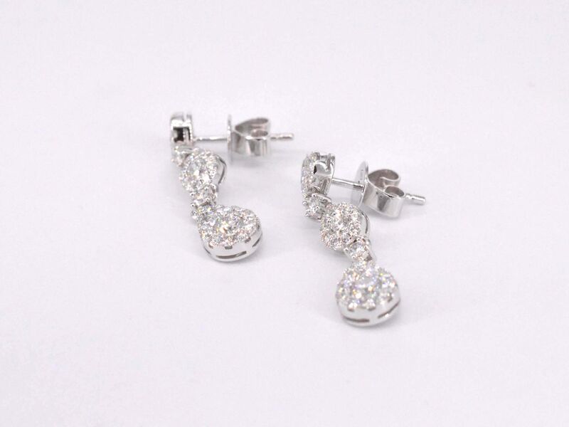 Witgouden diamanten oorhangers met diamanten 1.50 carat – foto 5 – kavel bij Onlineveilingmeester