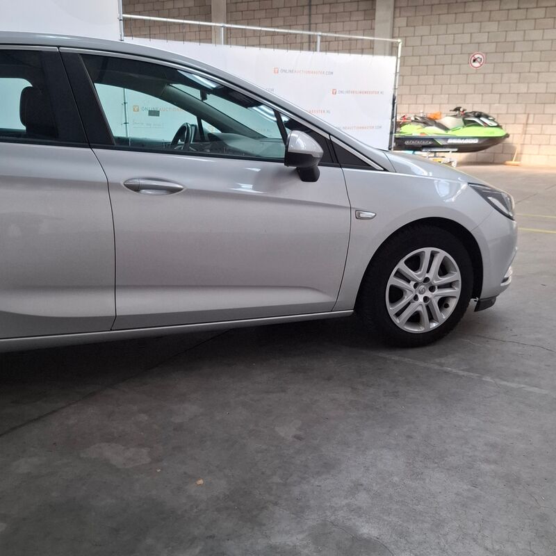 Personenauto, Opel, Astra 1.6 CDTi, 2019 – foto 4 – kavel bij Domeinen Roerende Zaken, Soesterberg