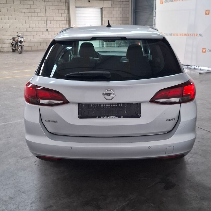 Personenauto, Opel, Astra Sports Tourer 1.6 CDTi, 2018 – foto 6 – kavel bij Domeinen Roerende Zaken, Soesterberg