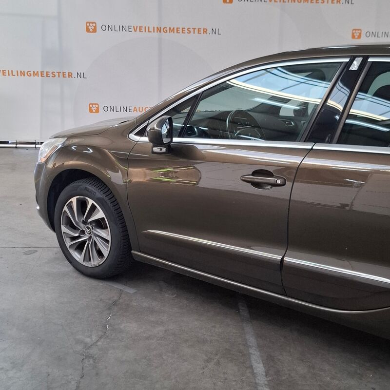 Personenauto, Citroen, DS4, 1.6 THP So Chic, 2011 – foto 9 – kavel bij Domeinen Roerende Zaken, Soesterberg