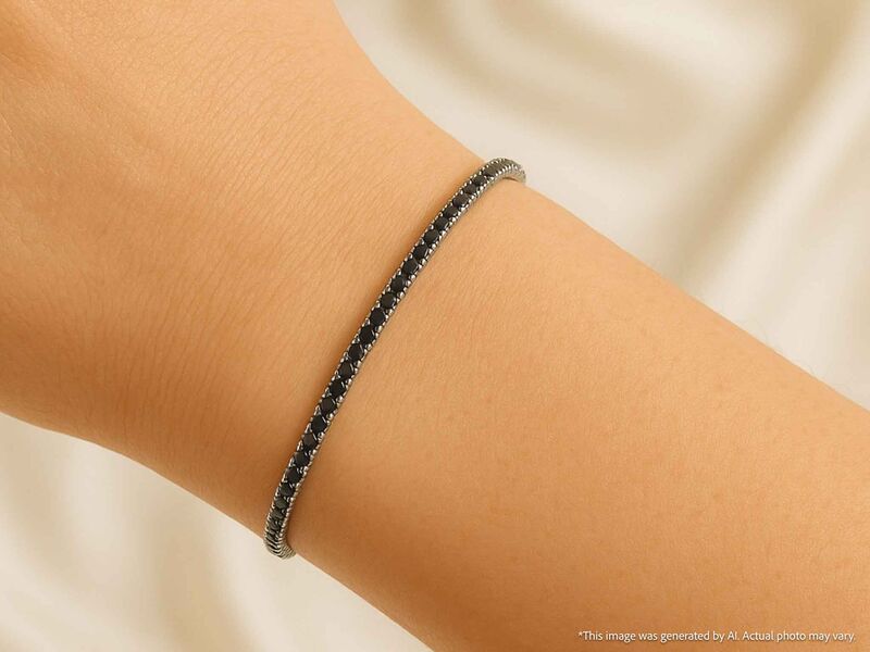 Witgouden tennisarmband met 2.80 carat aan zwarte diamanten – foto 2 – kavel bij Onlineveilingmeester