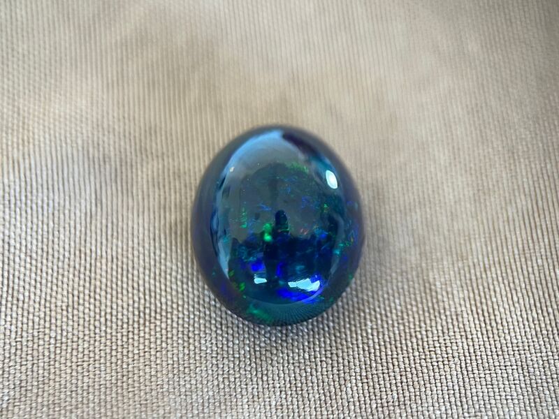 Black opal - 7.64 carat Natuurlijke Black opal – foto 2 – kavel bij Onlineveilingmeester