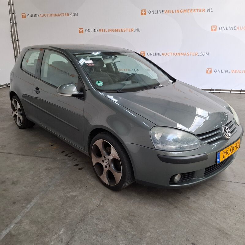 Personenauto, Volkswagen, Golf, 1.4 Trendline, 2004 – foto 3 – kavel bij Domeinen Roerende Zaken, Soesterberg