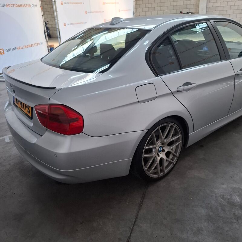 Personenauto, Bmw, 3-serie, 320i Executive, 2005 – foto 5 – kavel bij Domeinen Roerende Zaken, Soesterberg