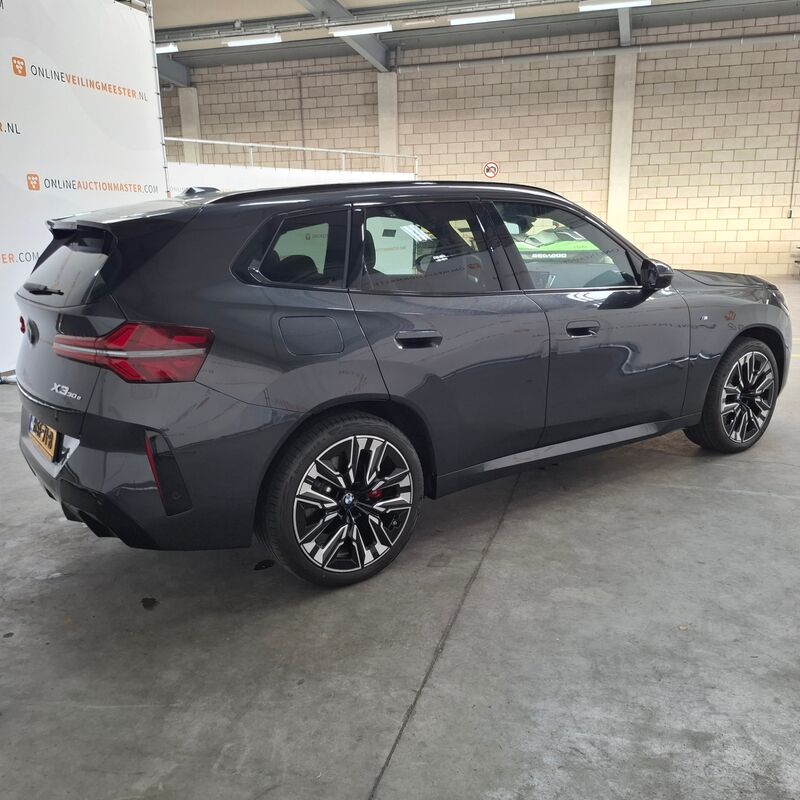 Personenauto, BMW, X3, 30e xDrive, 2025 – foto 9 – kavel bij Domeinen Roerende Zaken, Soesterberg