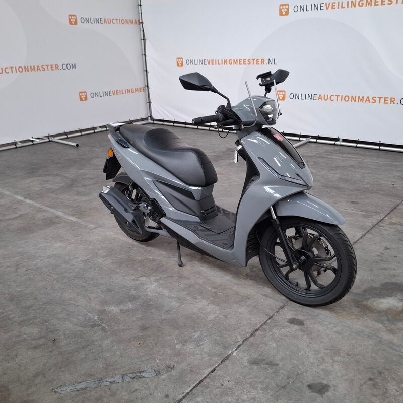 Bromfiets, La Souris, Grandcruiser, 2025 – foto 2 – kavel bij Domeinen Roerende Zaken, Soesterberg