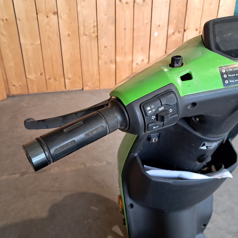 4x Elektrische scooter, Super Soco, CUx – foto 9 – kavel bij Onlineveilingmeester, Heerenveen