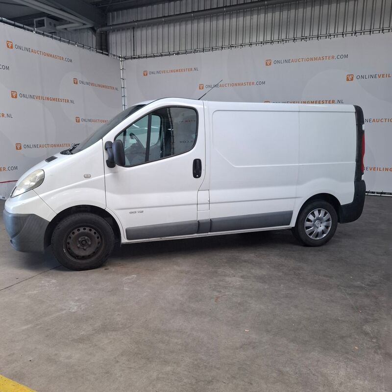 Bedrijfsauto, Renault, Trafic, 2011 – foto 6 – kavel bij Domeinen Roerende Zaken, Soesterberg
