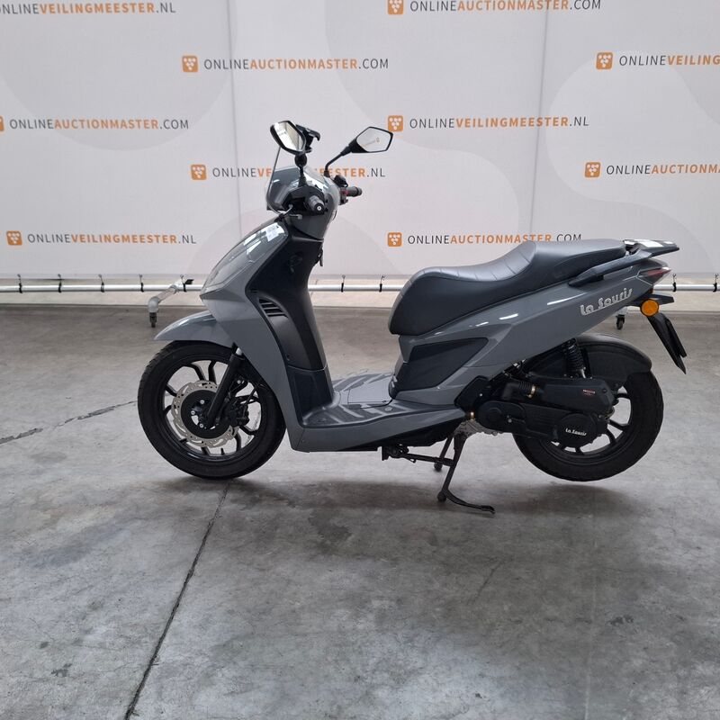 Bromfiets, La Souris, Grandcruiser, 2025 – foto 5 – kavel bij Domeinen Roerende Zaken, Soesterberg