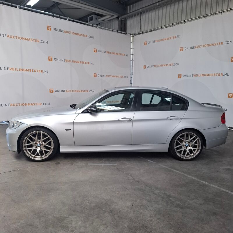 Personenauto, Bmw, 3-serie, 320i Executive, 2005 – foto 7 – kavel bij Domeinen Roerende Zaken, Soesterberg