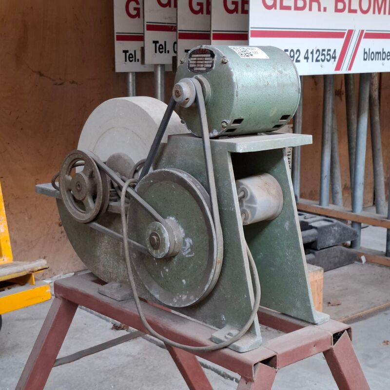 Elektrische slijpsteen, Cobem, MAT 95 L 4 LM 6V IJ – foto 2 – kavel bij Onlineveilingmeester, Smilde