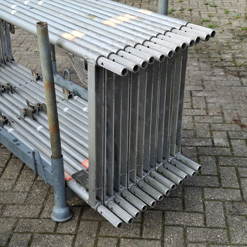Ca. 100m2 Renovatiesteiger, Layher, Blitz – foto 7 – kavel bij Onlineveilingmeester, Smilde