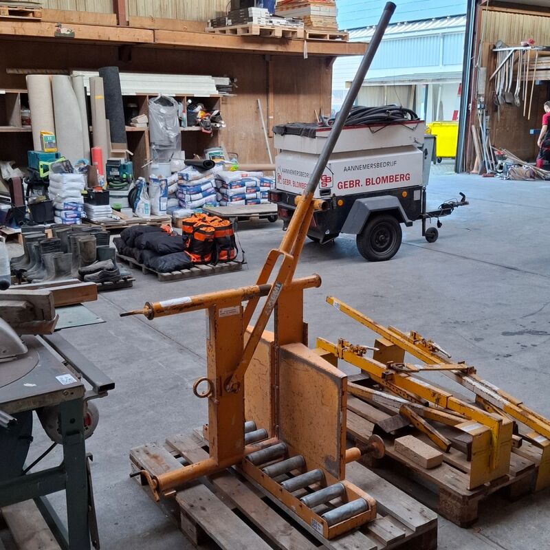 Stenenknipper, ALMI, 609 07 72, Geel – kavel bij Onlineveilingmeester, Smilde