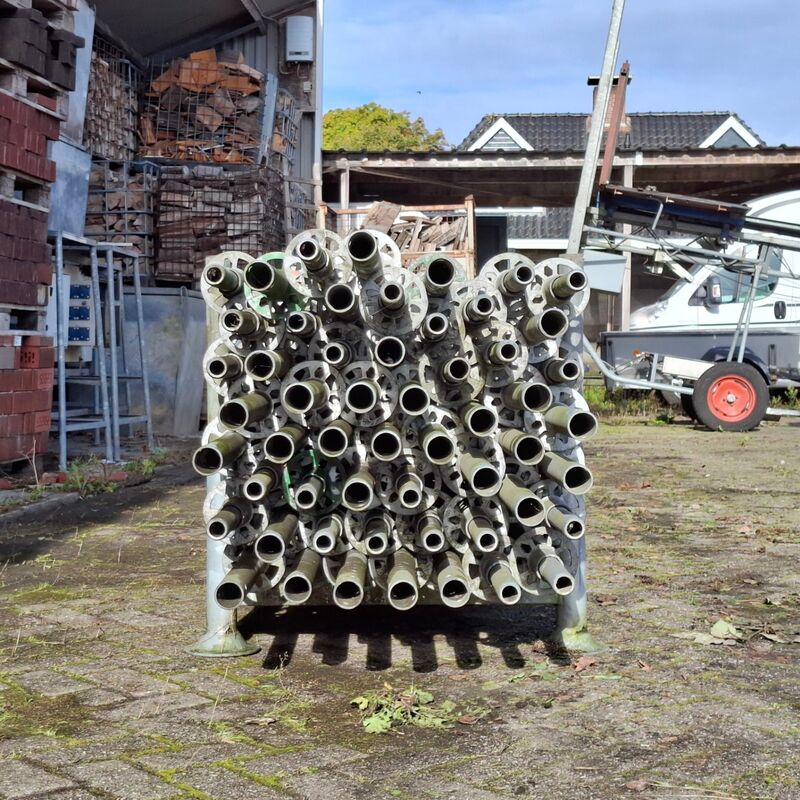 Ca. 54x Staanders met pen, Layher, Allround | 200cm (ring 50), in transportbok – foto 2 – kavel bij Onlineveilingmeester, Smilde