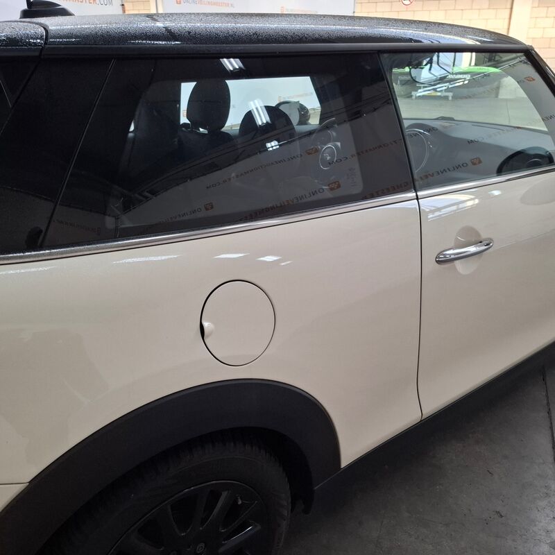Personenauto, Mini, 3-Deurs, 1.5 Cooper D Chili Business, 2015 – foto 8 – kavel bij Domeinen Roerende Zaken, Soesterberg