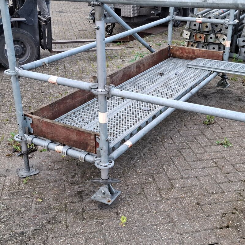 Schoorsteensteiger, Layher – foto 6 – kavel bij Onlineveilingmeester, Smilde