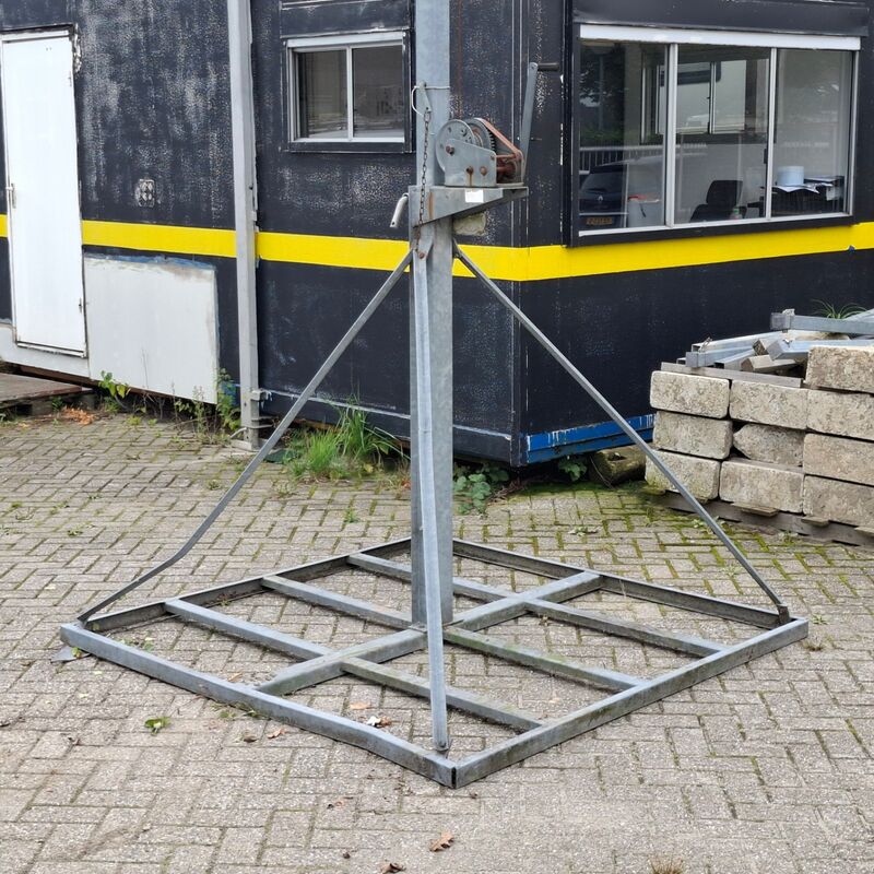 Uitschuifbare lichtmast – foto 2 – kavel bij Onlineveilingmeester, Smilde