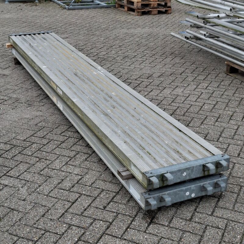 2x Loopbrug Layher – foto 5 – kavel bij Onlineveilingmeester, Smilde