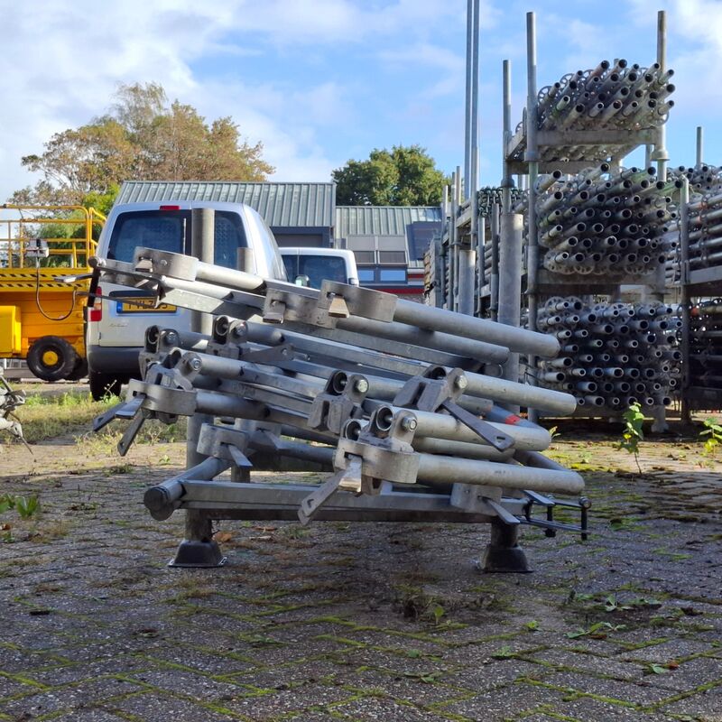 Ca. 13x Bordestrap leuning, Layher, Allround | 257 cm, in transportbok – foto 8 – kavel bij Onlineveilingmeester, Smilde